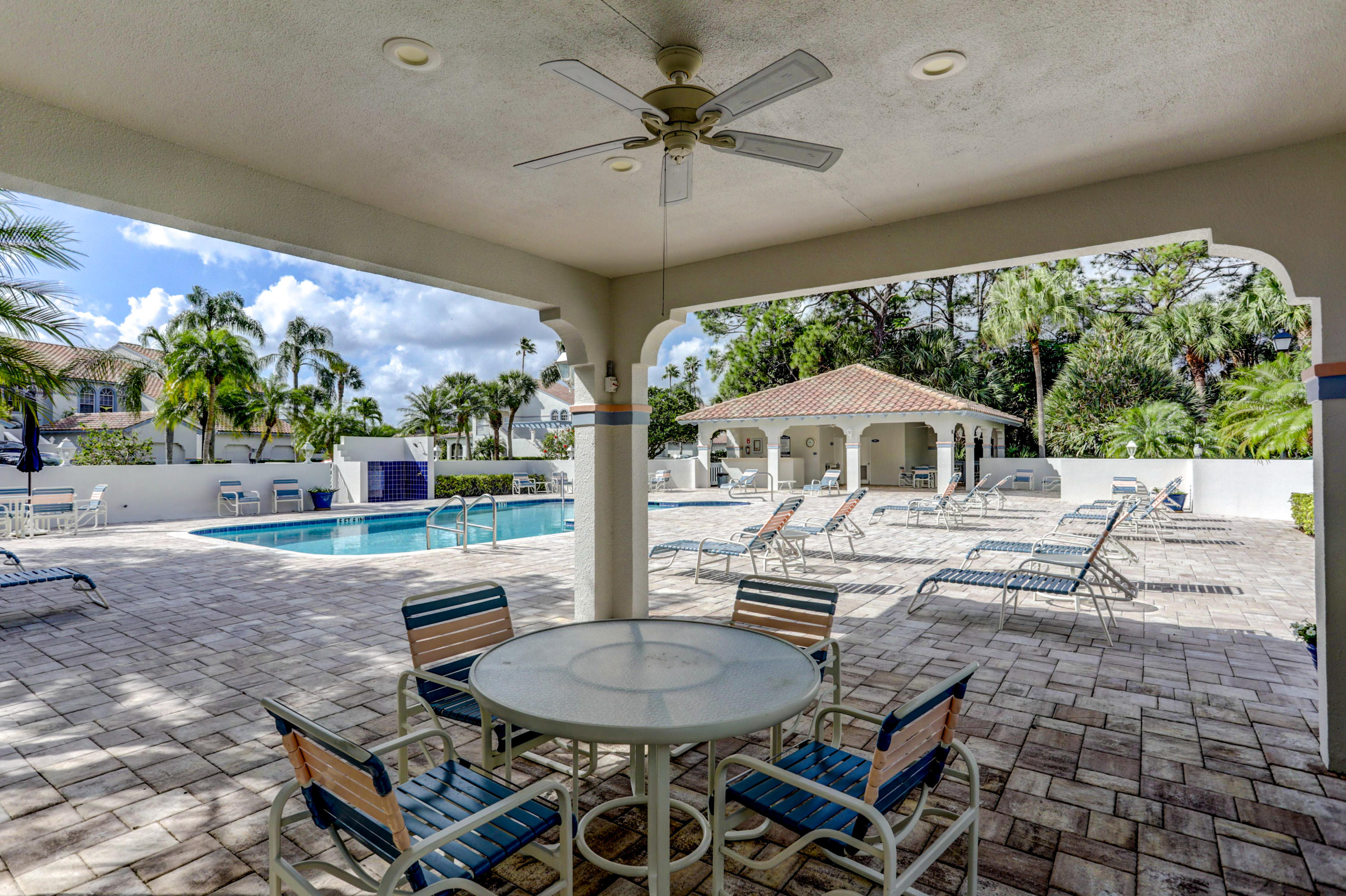 RYDER CUP VILLAS CONDO - Residential