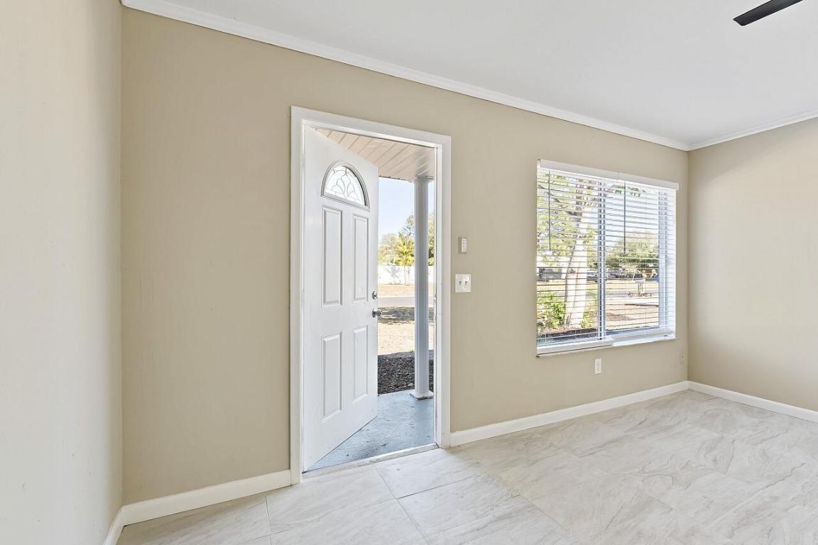 SEBASTIAN HIGHLANDS UNIT 16 - Residential