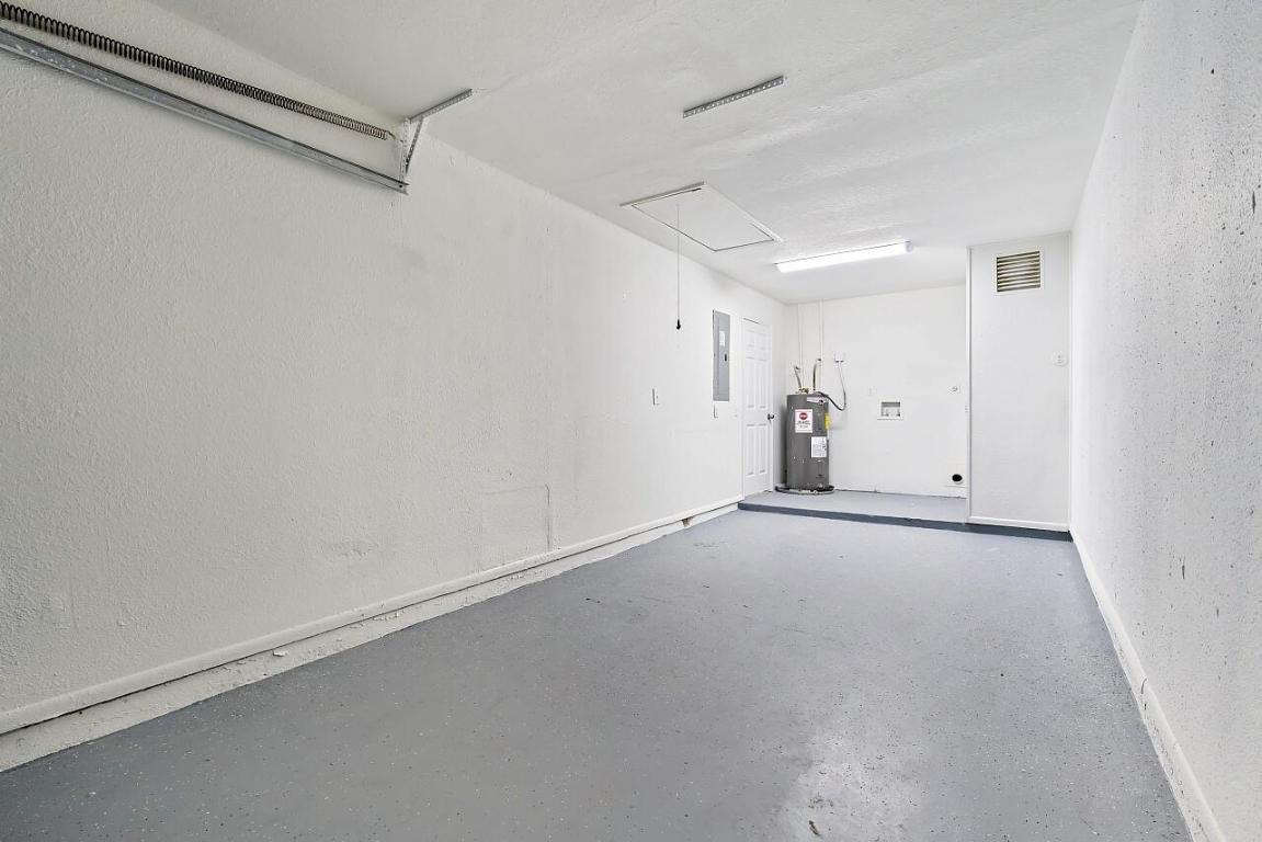 SEBASTIAN HIGHLANDS UNIT 16 - Residential