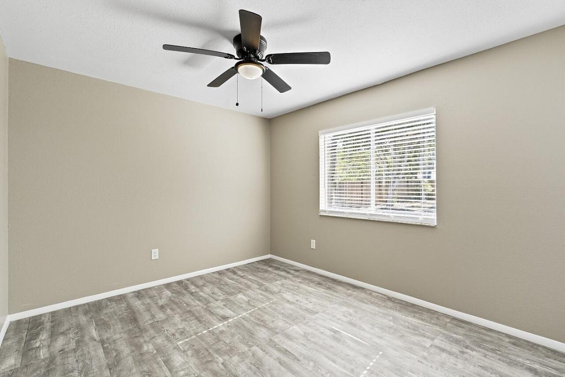 SEBASTIAN HIGHLANDS UNIT 16 - Residential