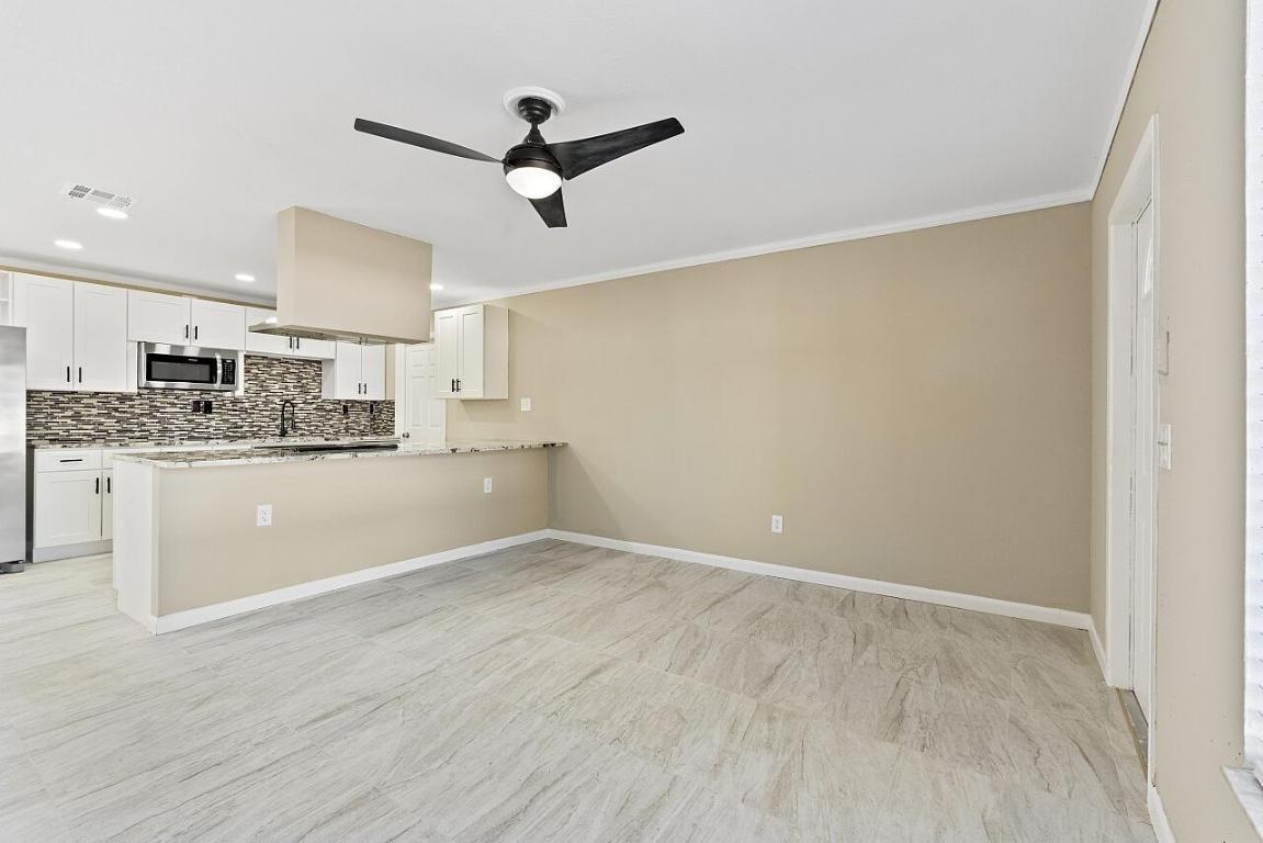 SEBASTIAN HIGHLANDS UNIT 16 - Residential