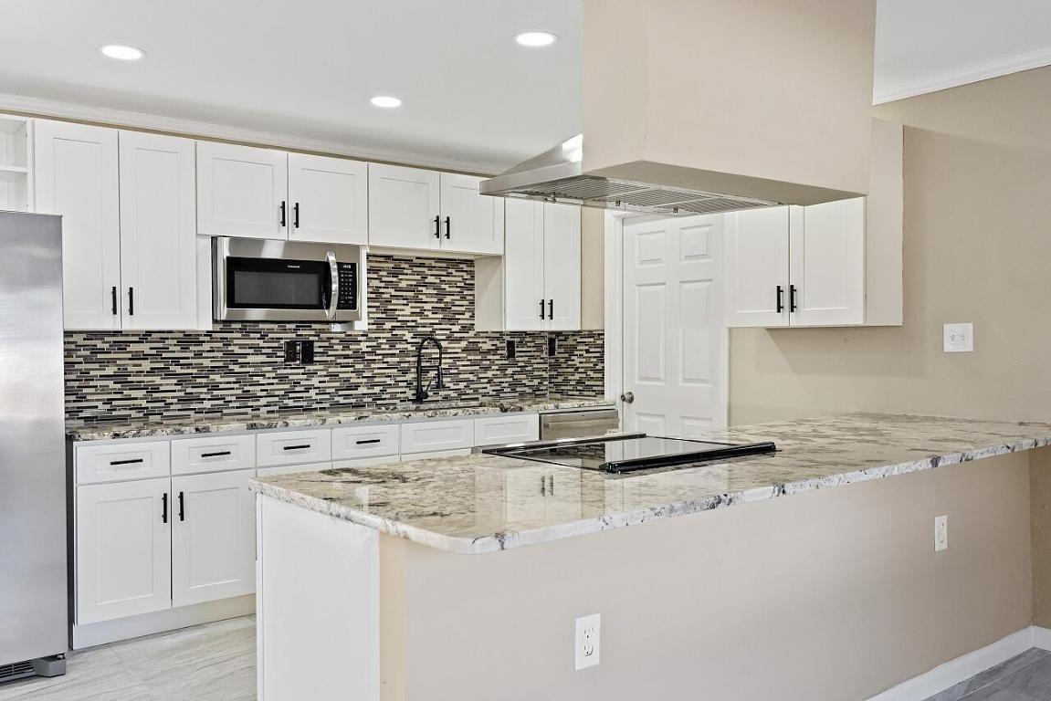 SEBASTIAN HIGHLANDS UNIT 16 - Residential