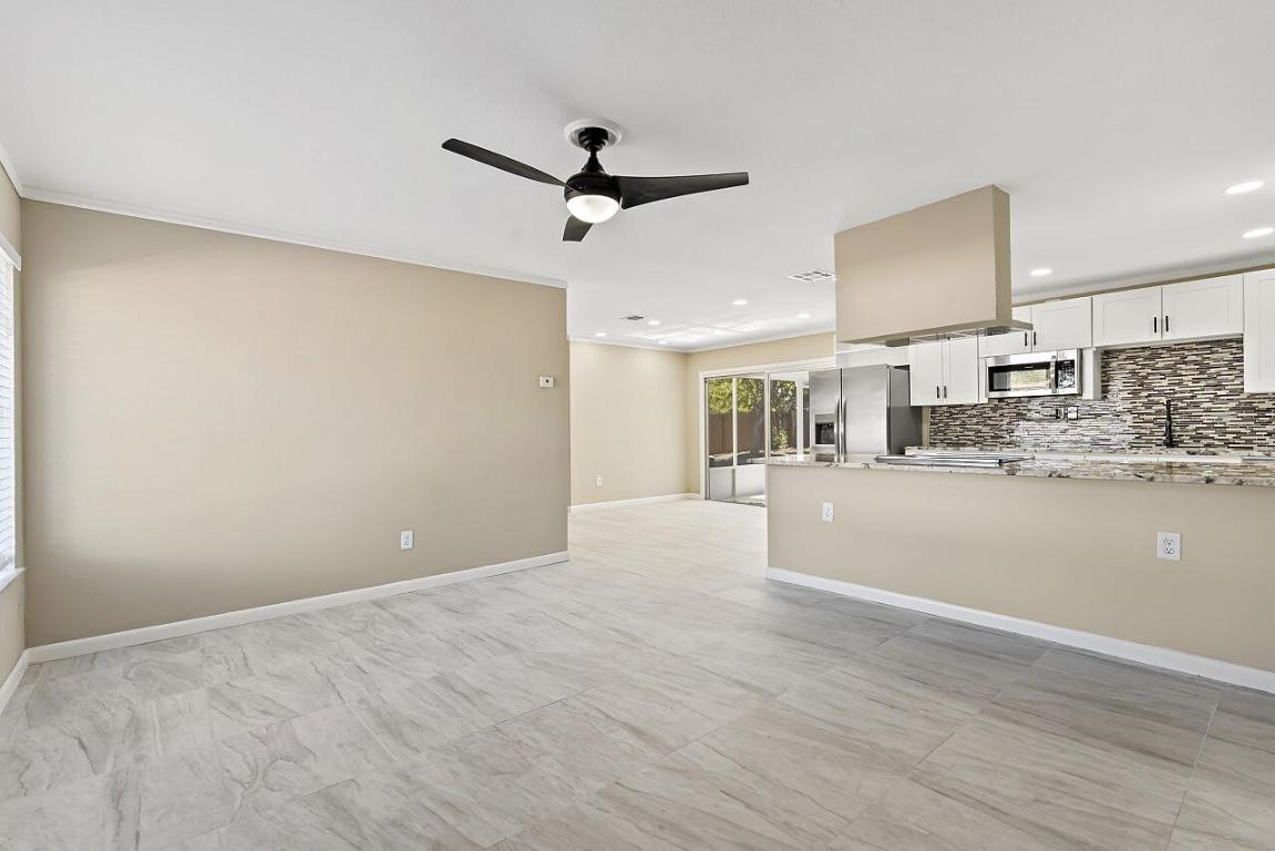 SEBASTIAN HIGHLANDS UNIT 16 - Residential