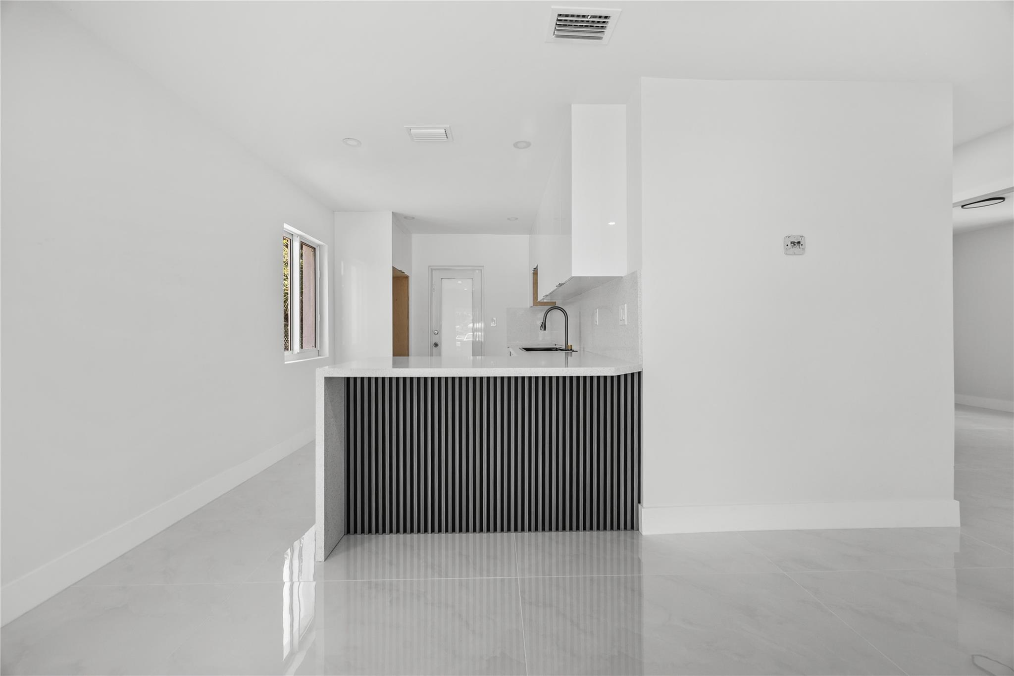 412 NW 19th Ave