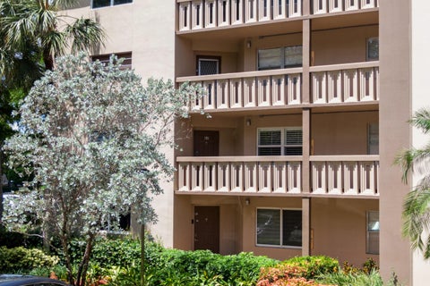 Tiny photo for 1704 Andros Isle #A2, Coconut Creek, FL 33066 (MLS # B26035615)