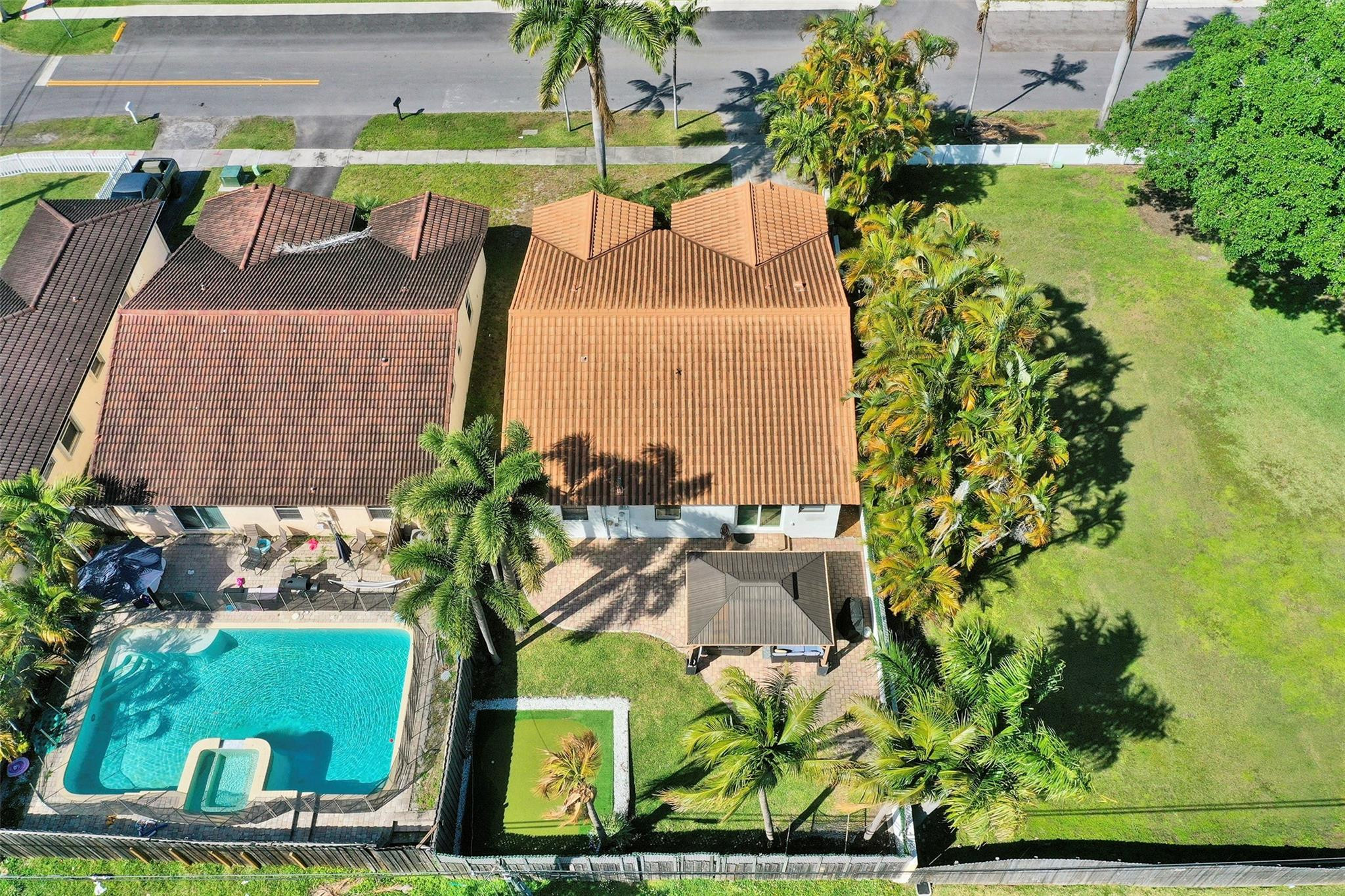 Dania Beach Sub 8-1B - Residential