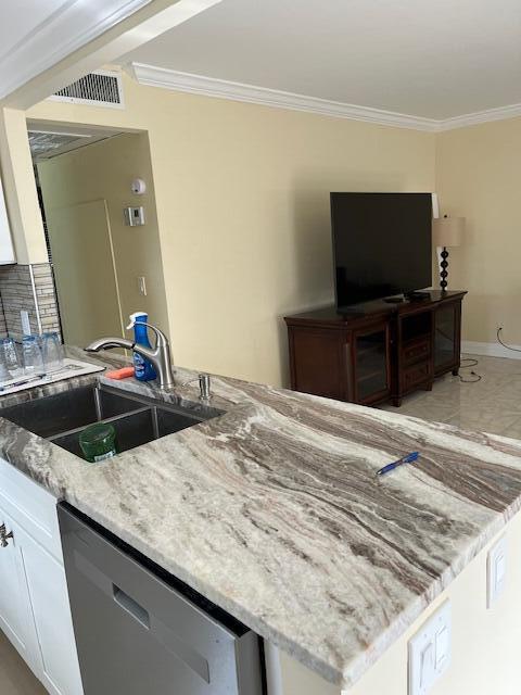 KINGS POINT MONACO CONDOS - Residential Lease