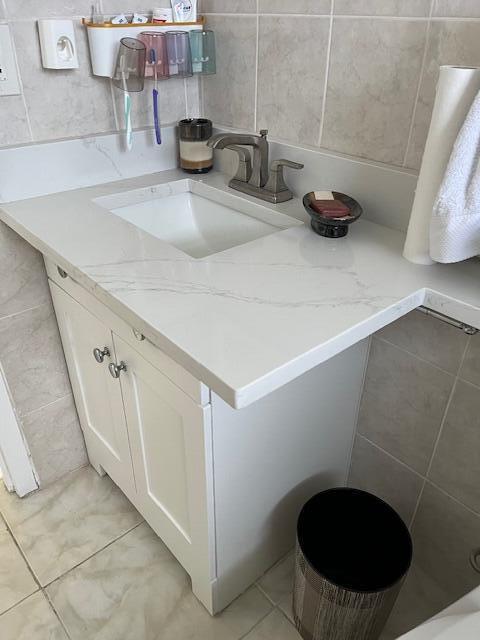 KINGS POINT MONACO CONDOS - Residential Lease