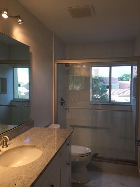 MISSION BAY 2 - Residential Lease