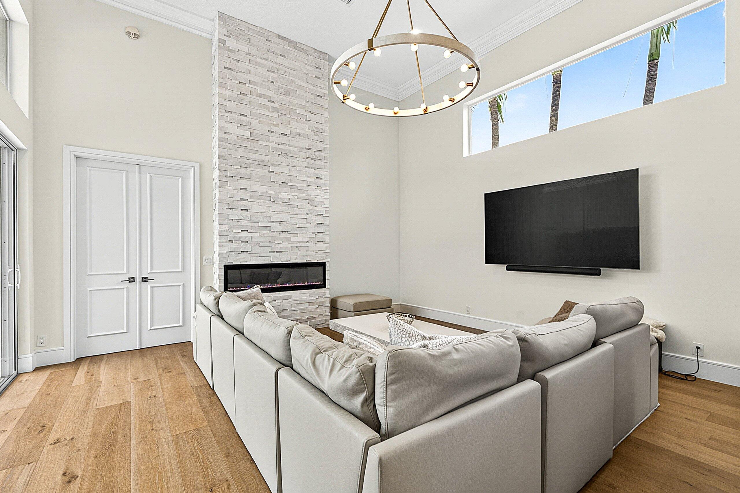 Ballenisles - Residential Lease