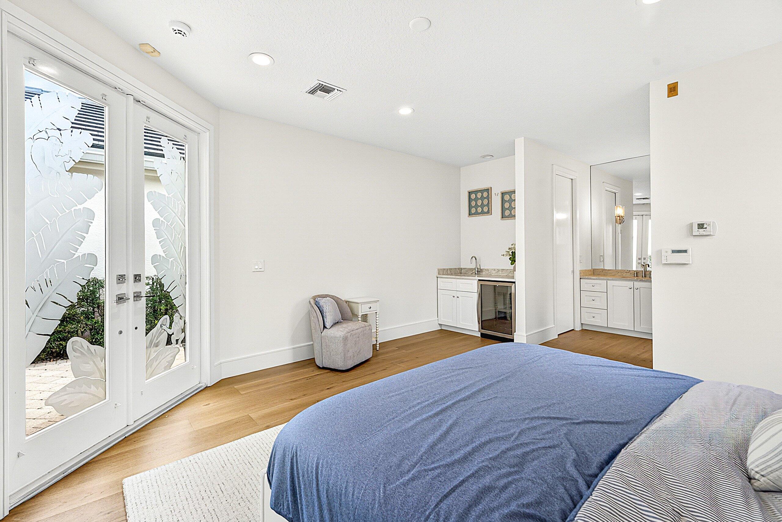 Ballenisles - Residential Lease