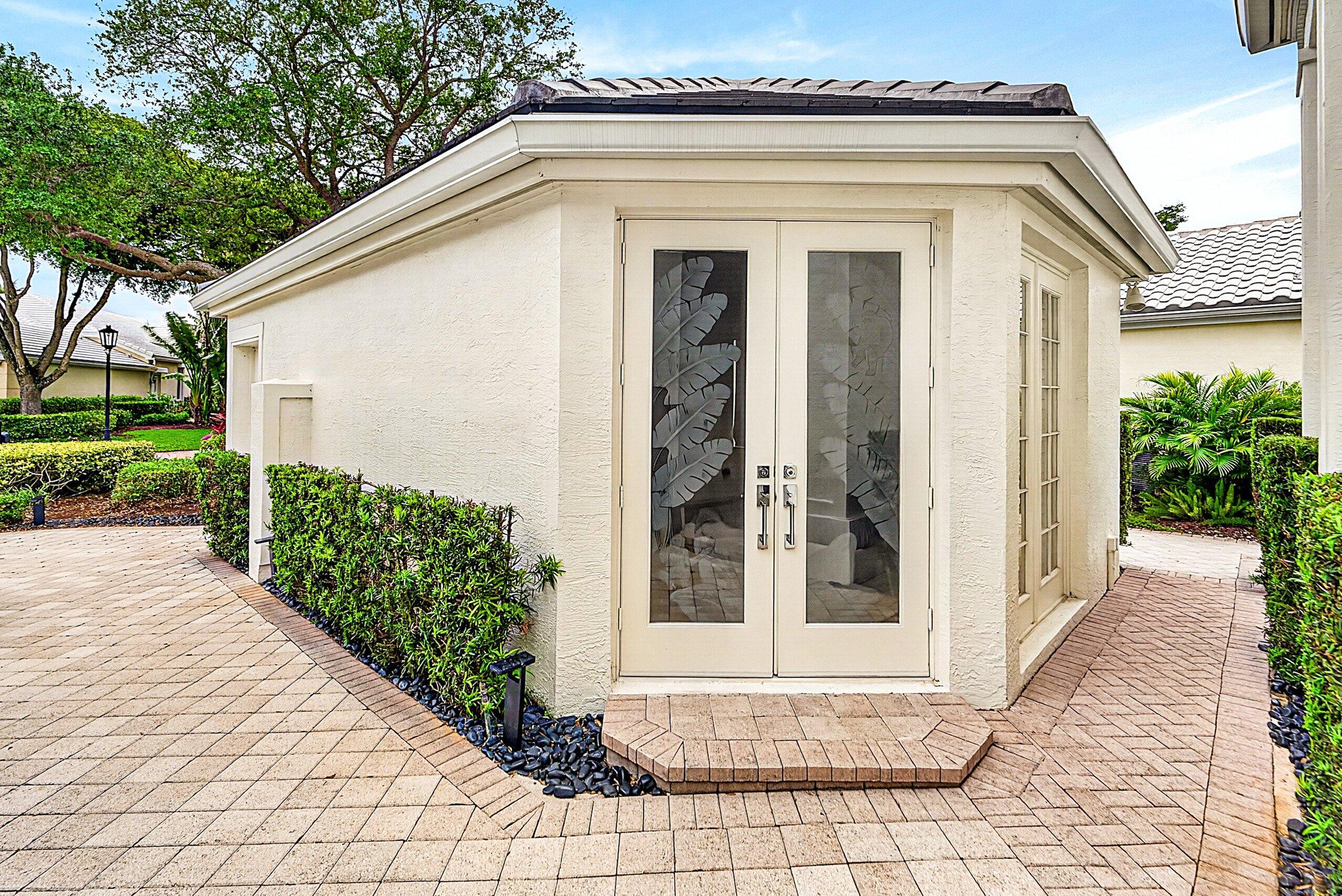 Ballenisles - Residential Lease