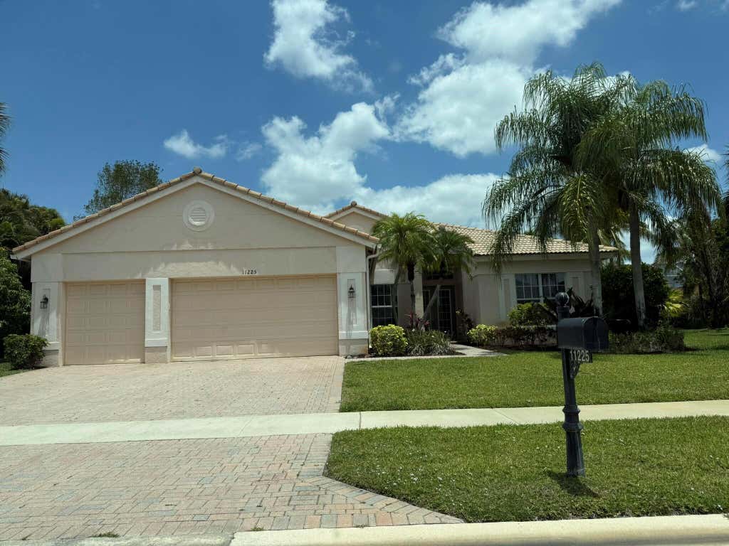 Photo of 11225 Manderly Lane, Wellington, FL 33449 (MLS # R11085282)