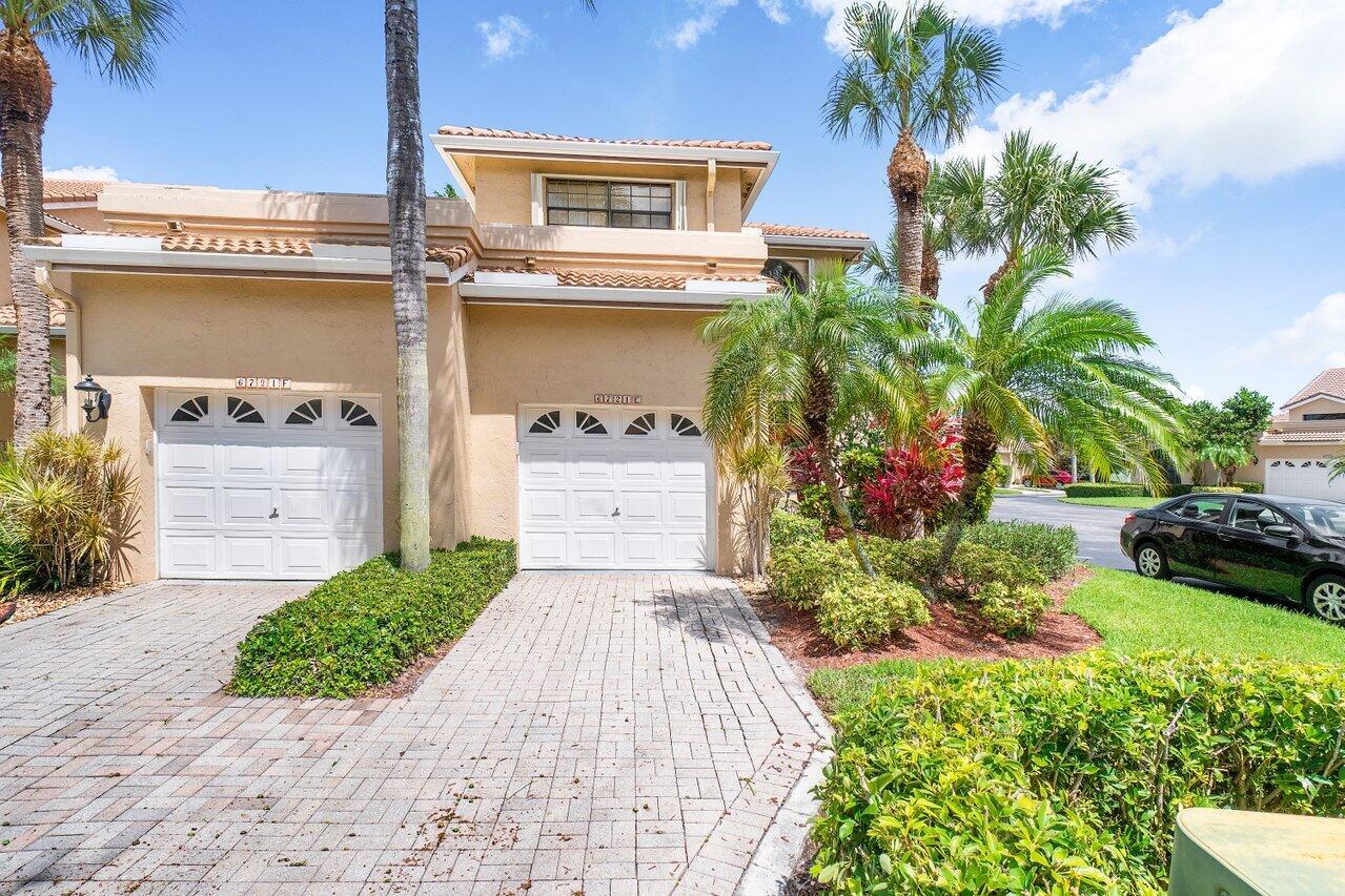 MONTEGO BAY AT BOCA POINTE CONDO - Residential