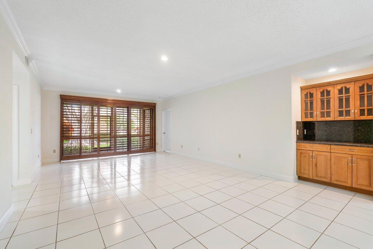 MONTEGO BAY AT BOCA POINTE CONDO - Residential