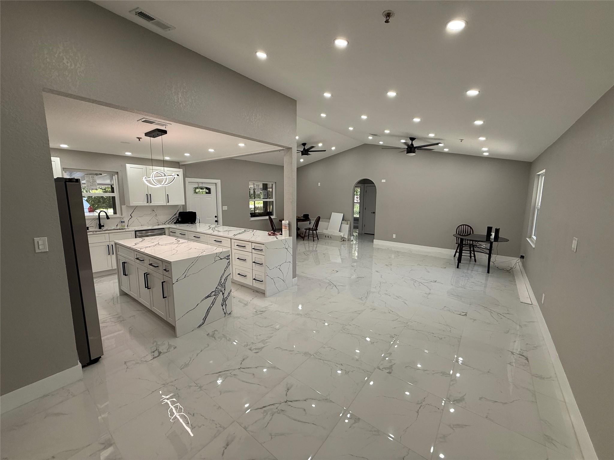 MASCOTTE STIEFEL SUB - Residential Lease