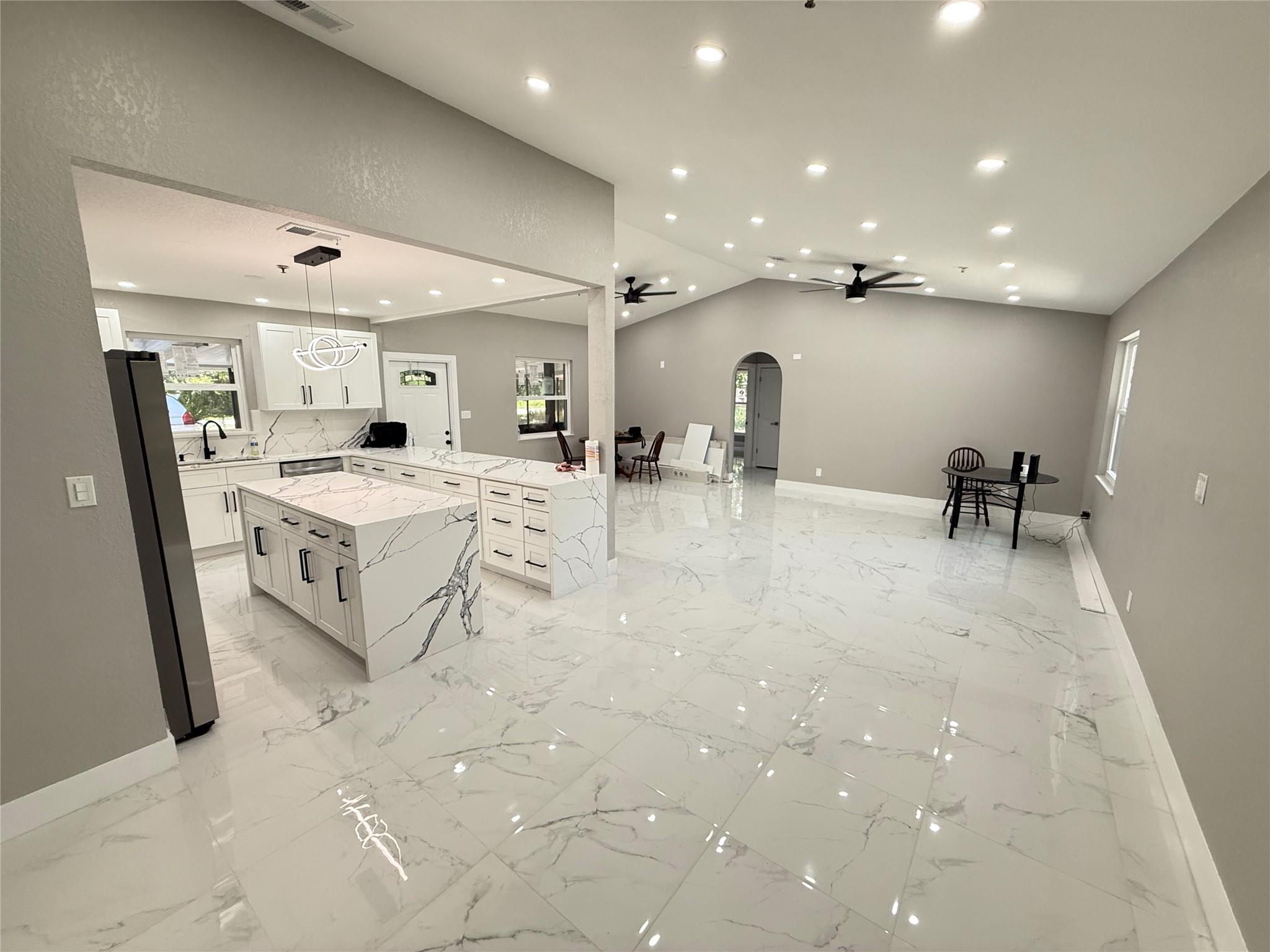 MASCOTTE STIEFEL SUB - Residential Lease