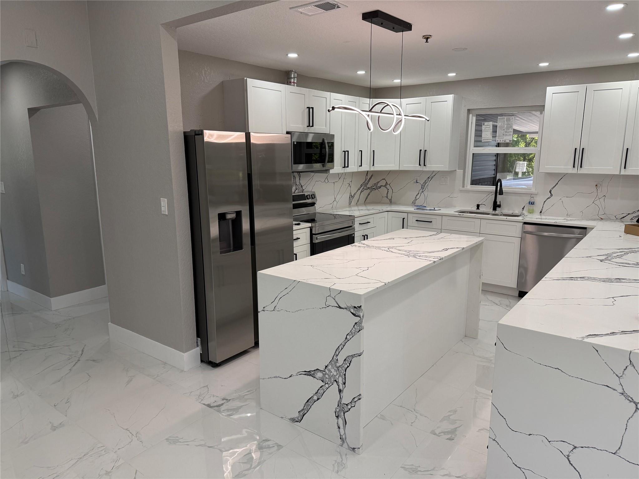 MASCOTTE STIEFEL SUB - Residential Lease