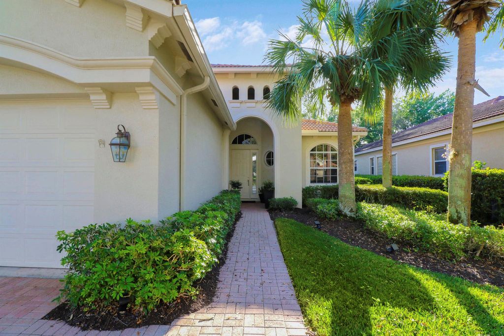 Photo of 7112 Maidstone Drive, Port Saint Lucie, FL 34986 (MLS # R10981177)