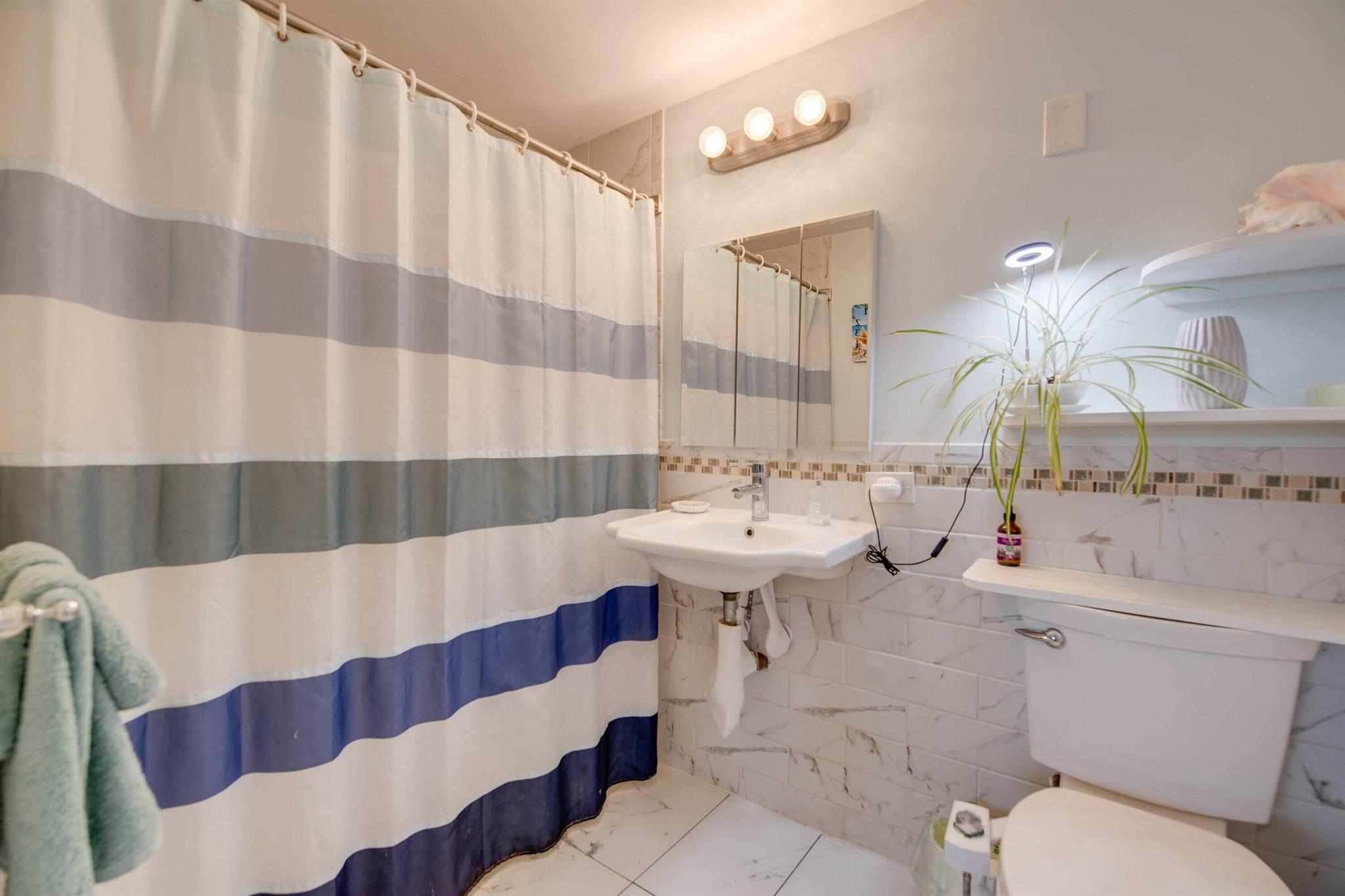 KEY WEST BY THE SEA - Residential