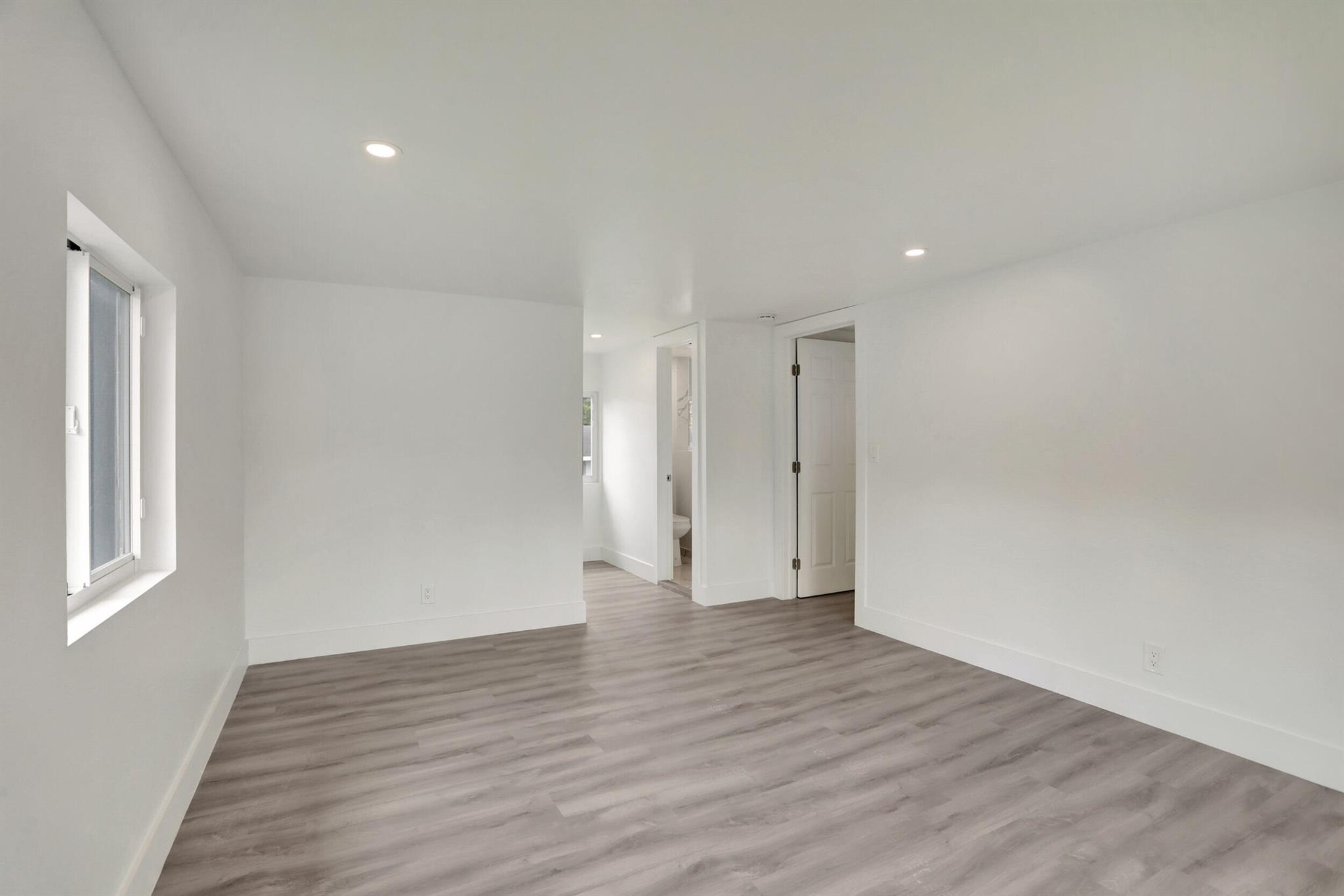 CLAIR LAKE - Residential