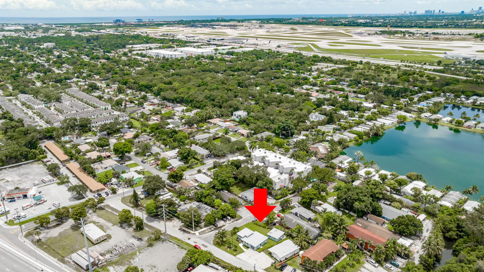 CLAIR LAKE - Residential