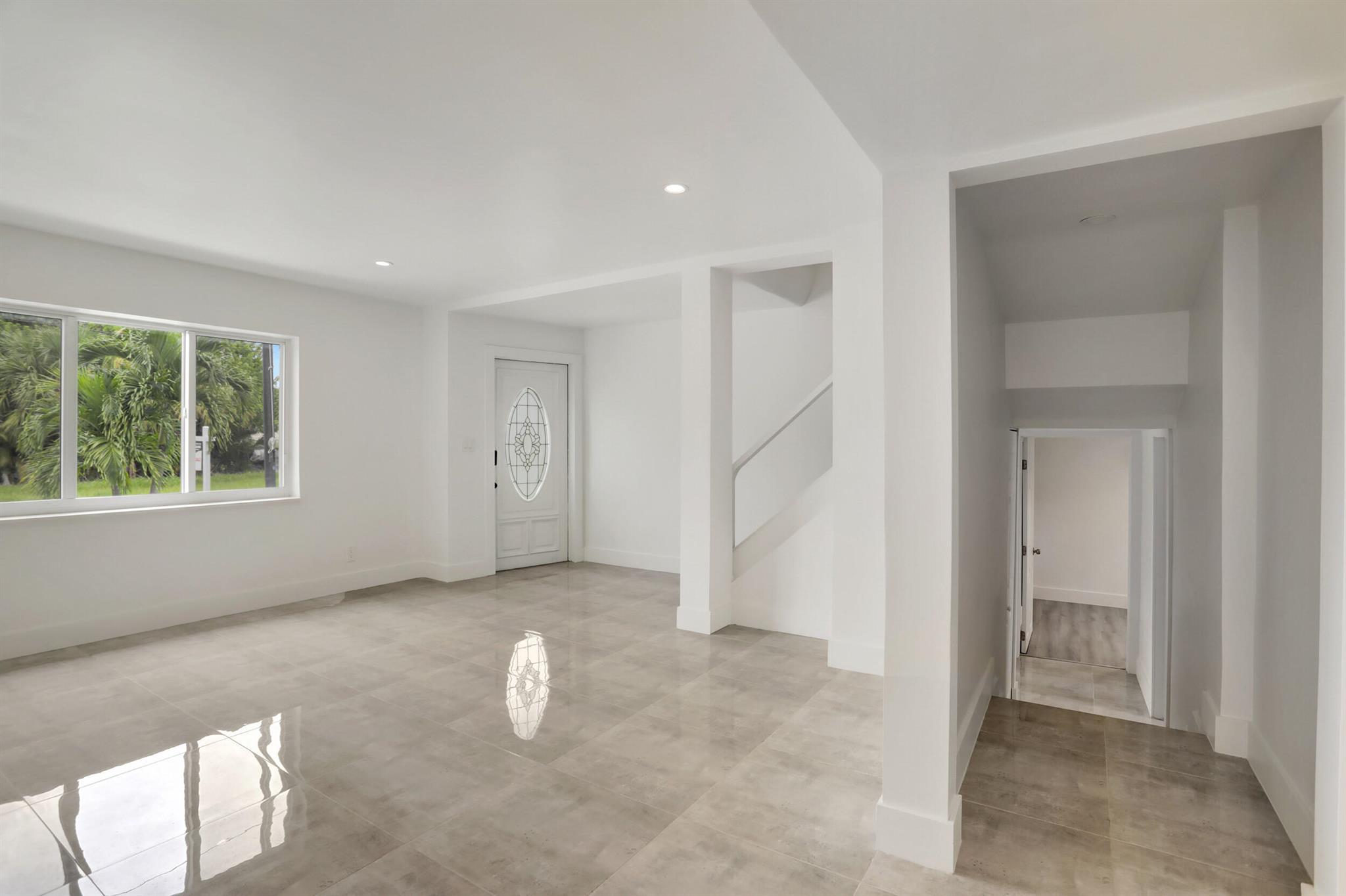 CLAIR LAKE - Residential