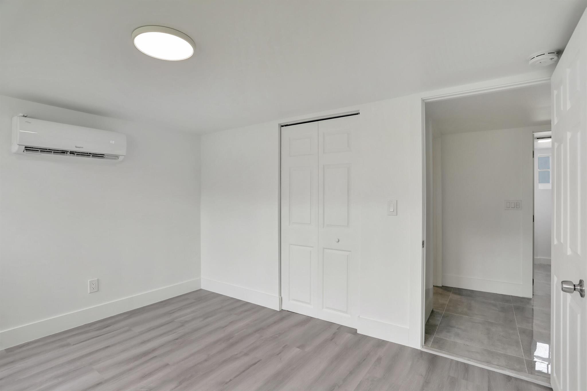 CLAIR LAKE - Residential