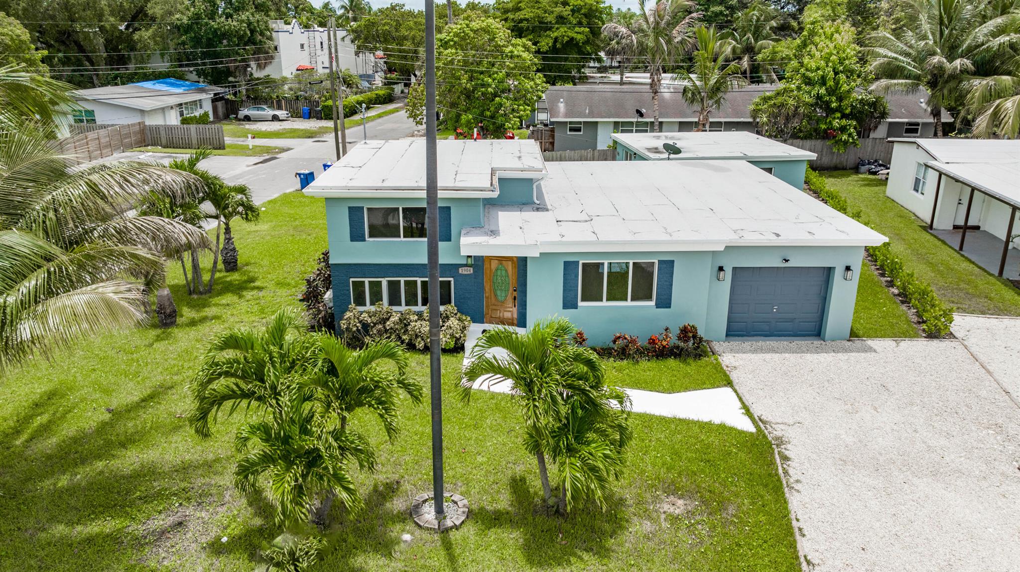 CLAIR LAKE - Residential