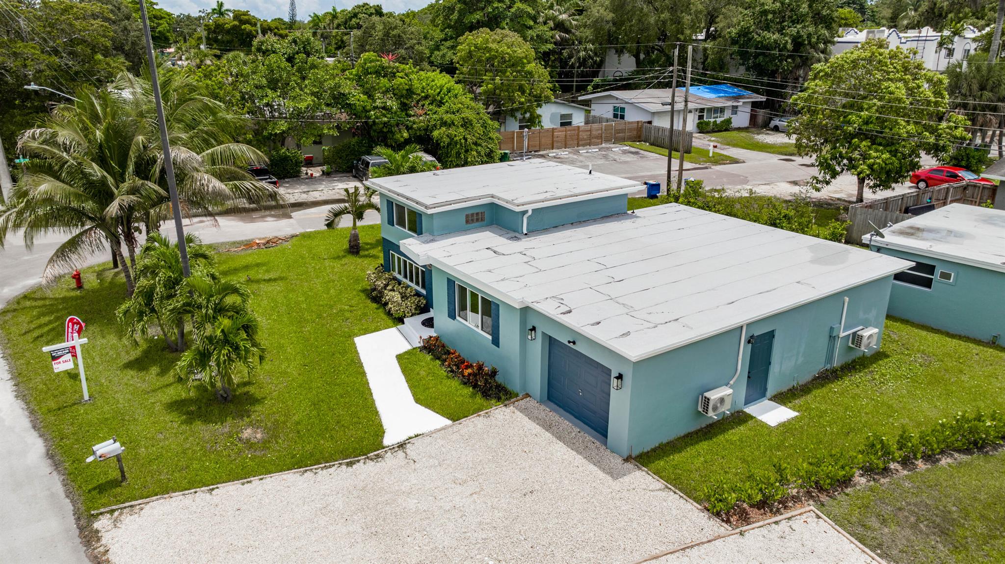 CLAIR LAKE - Residential