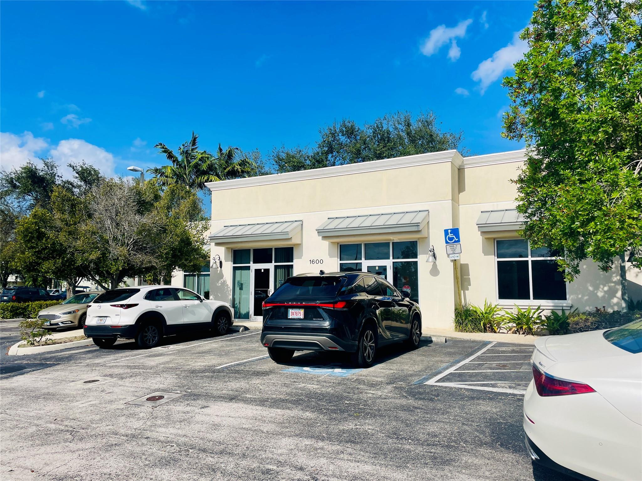 1600 N Federal Highway B