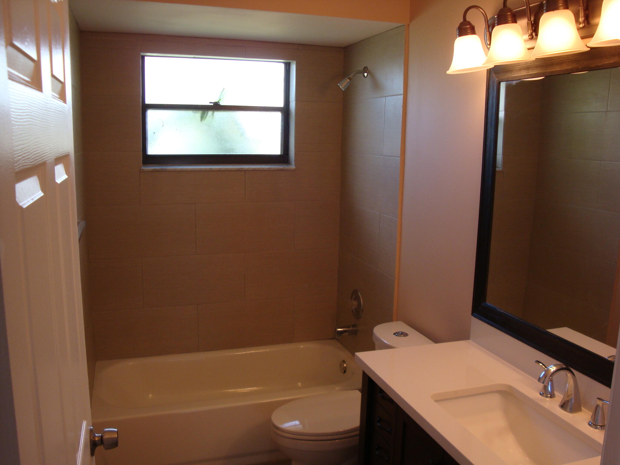 LAKES OF SHERBROOKE PH 7 - Residential