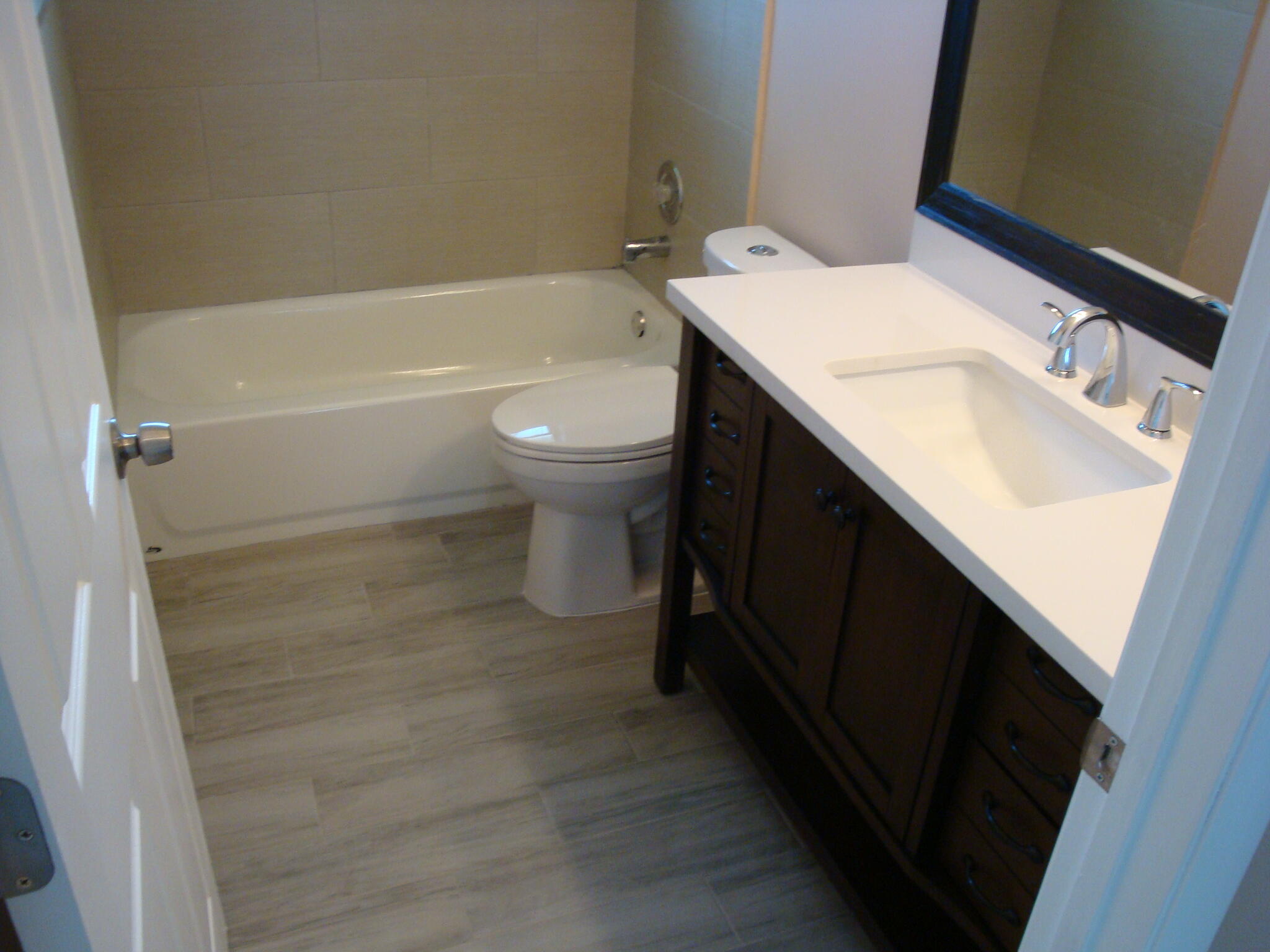 LAKES OF SHERBROOKE PH 7 - Residential