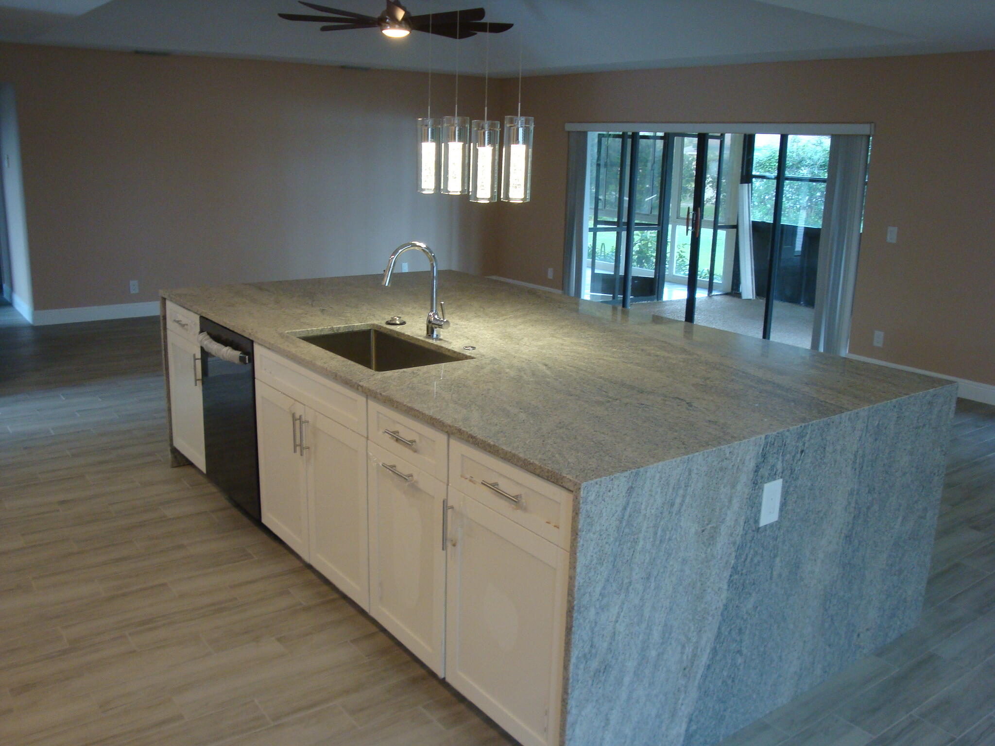 LAKES OF SHERBROOKE PH 7 - Residential