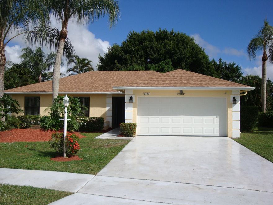 This is the house you have been waiting for! Beautiful inside and out! This lakefront 3 bedroom, 2 bathroom single family CBS home has amazing upgrades: starting with the beautifully upgraded kitchen with wood cabinets, granite counter tops, both bathrooms have been completely upgraded, porcelain tile floors throughout, vaulted ceilings, large private yard, huge covered and screened patio, automatic sprinkler system, new A/C and hot water heater, new roof and so much more. The amazing location, just minutes away from great shopping, amazing schools, and golfing are just a few more reason you will love this terrific home. Don't wait another minute...come see this house for yourself. You will love it!!!