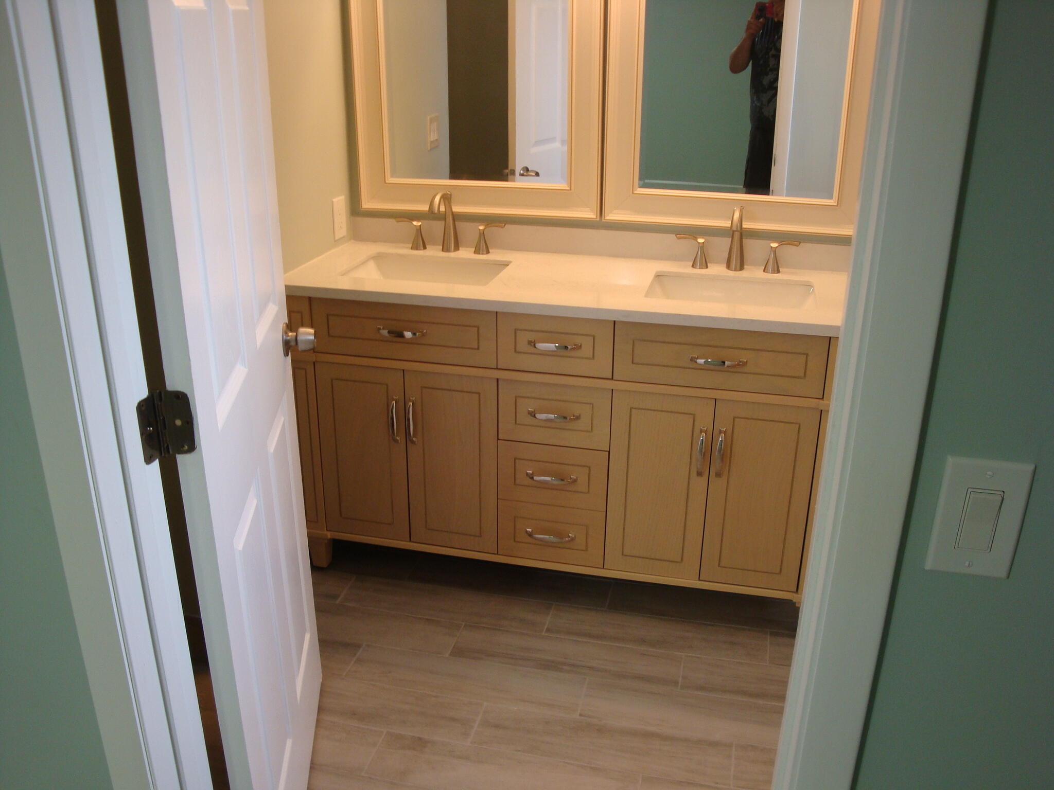 LAKES OF SHERBROOKE PH 7 - Residential