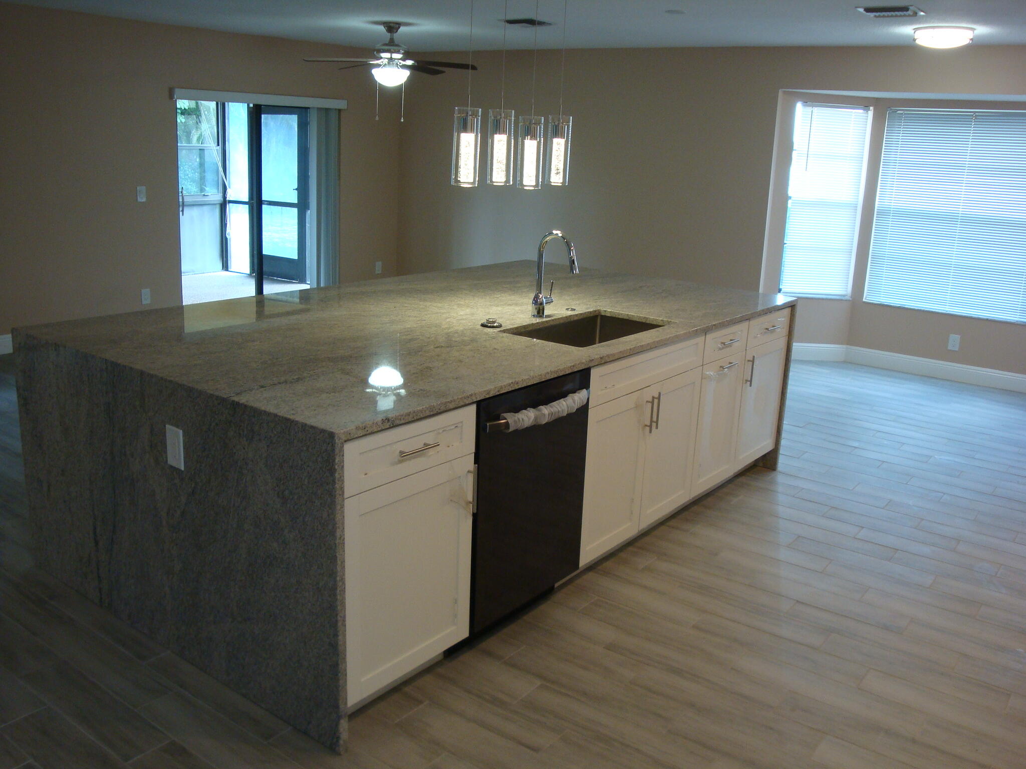 LAKES OF SHERBROOKE PH 7 - Residential