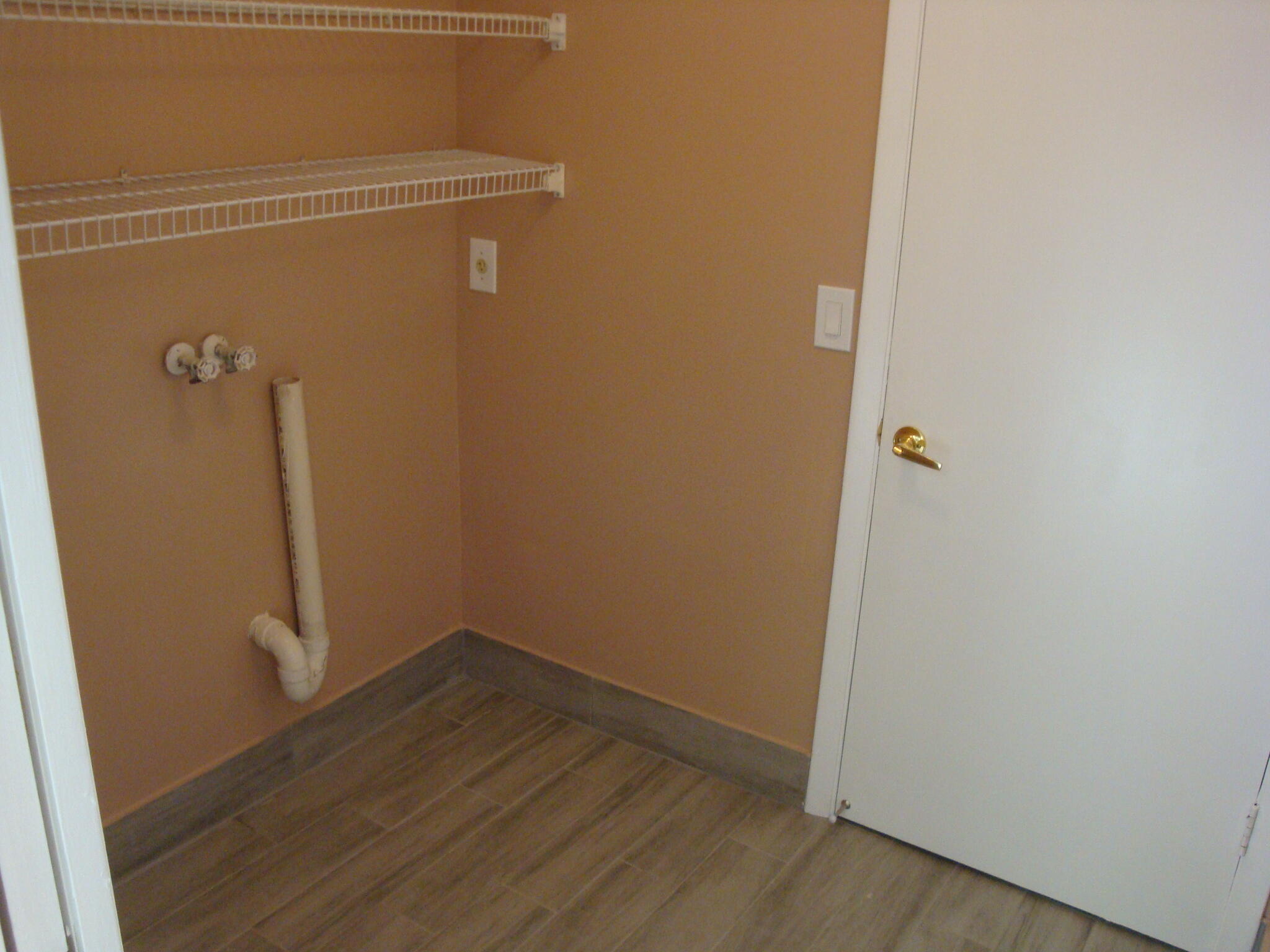 LAKES OF SHERBROOKE PH 7 - Residential