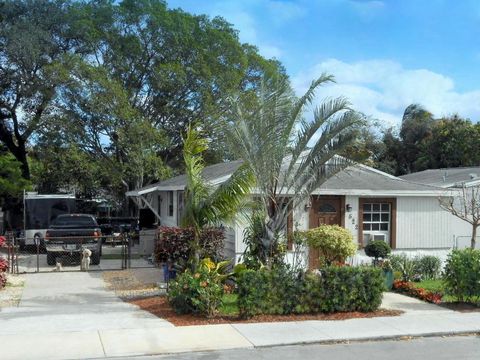 522 N B Street Lake Worth Beach FL 33460