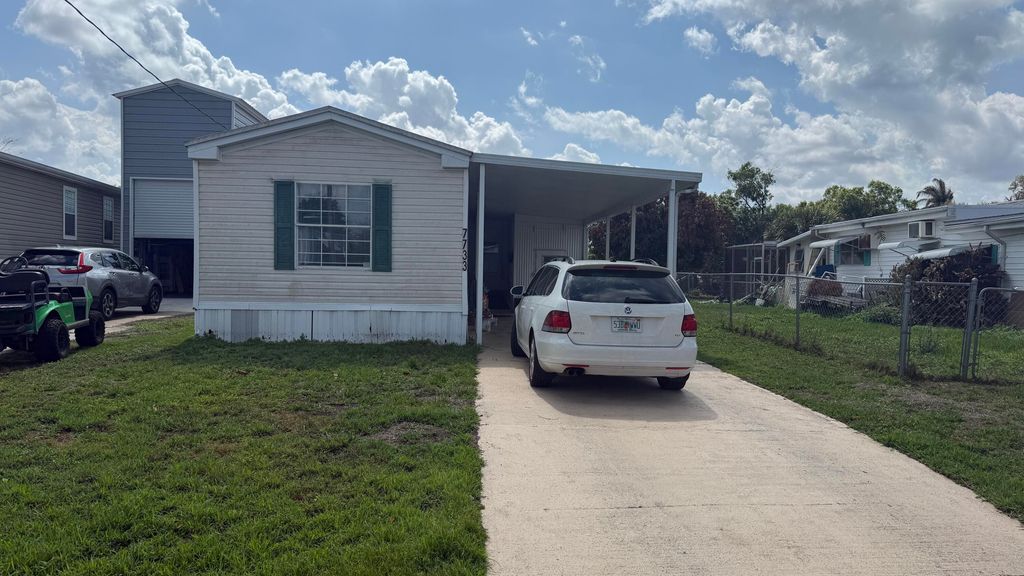 Photo of 7733 SE Fork River Drive, Stuart, FL 34997 (MLS # B26016402)