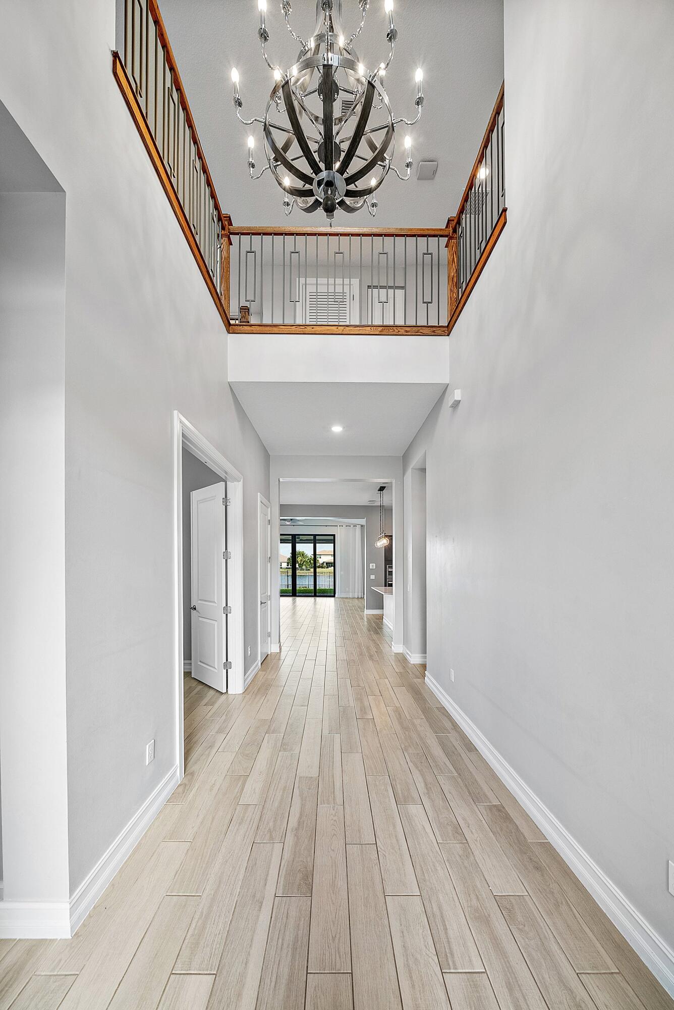 PALM MEADOWS ESTATES - Residential