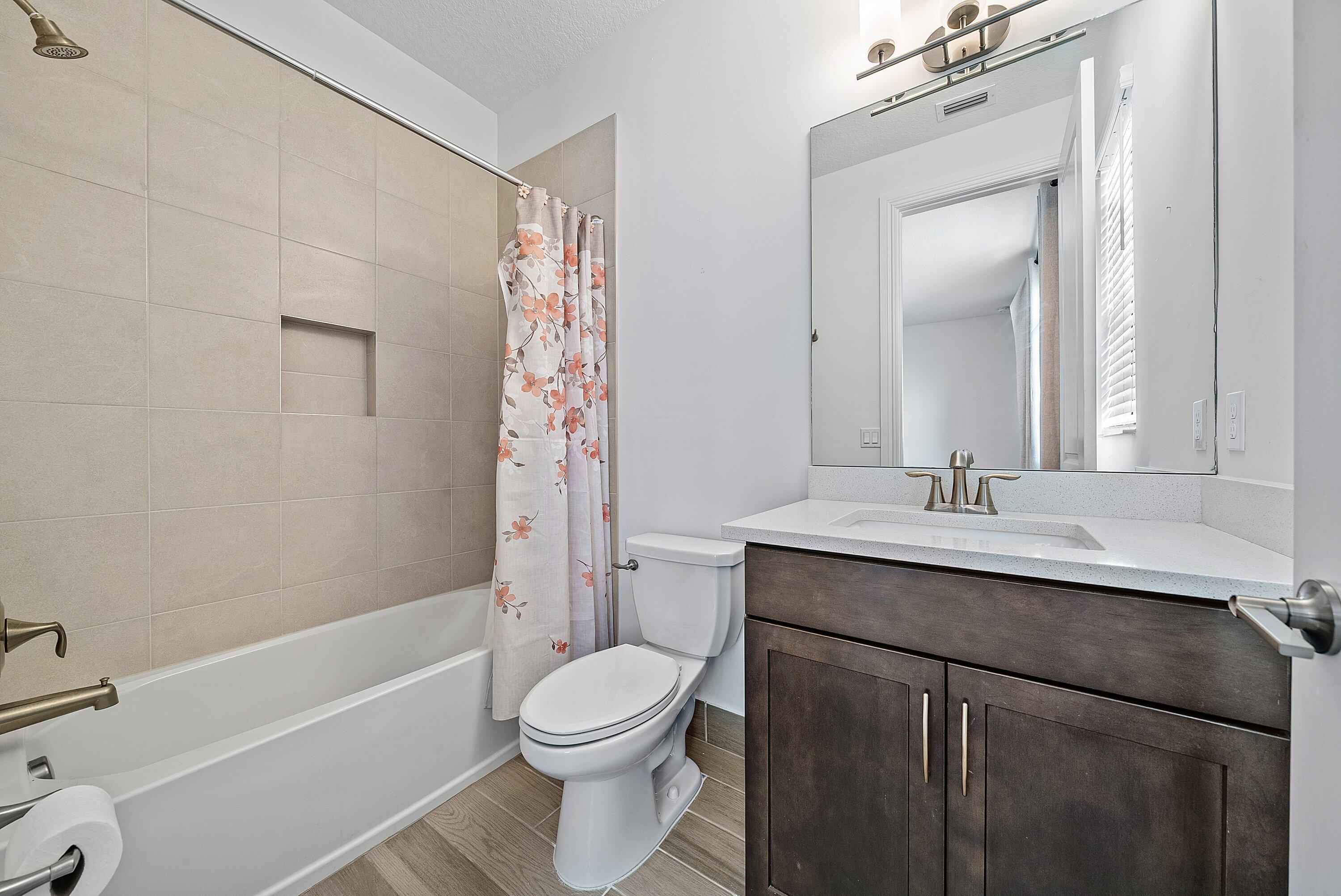 PALM MEADOWS ESTATES - Residential