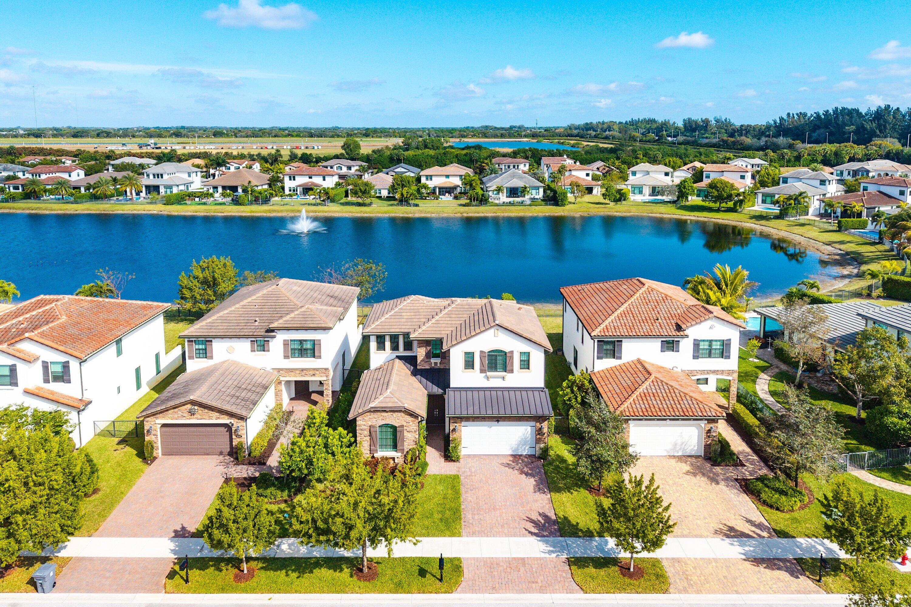PALM MEADOWS ESTATES - Residential
