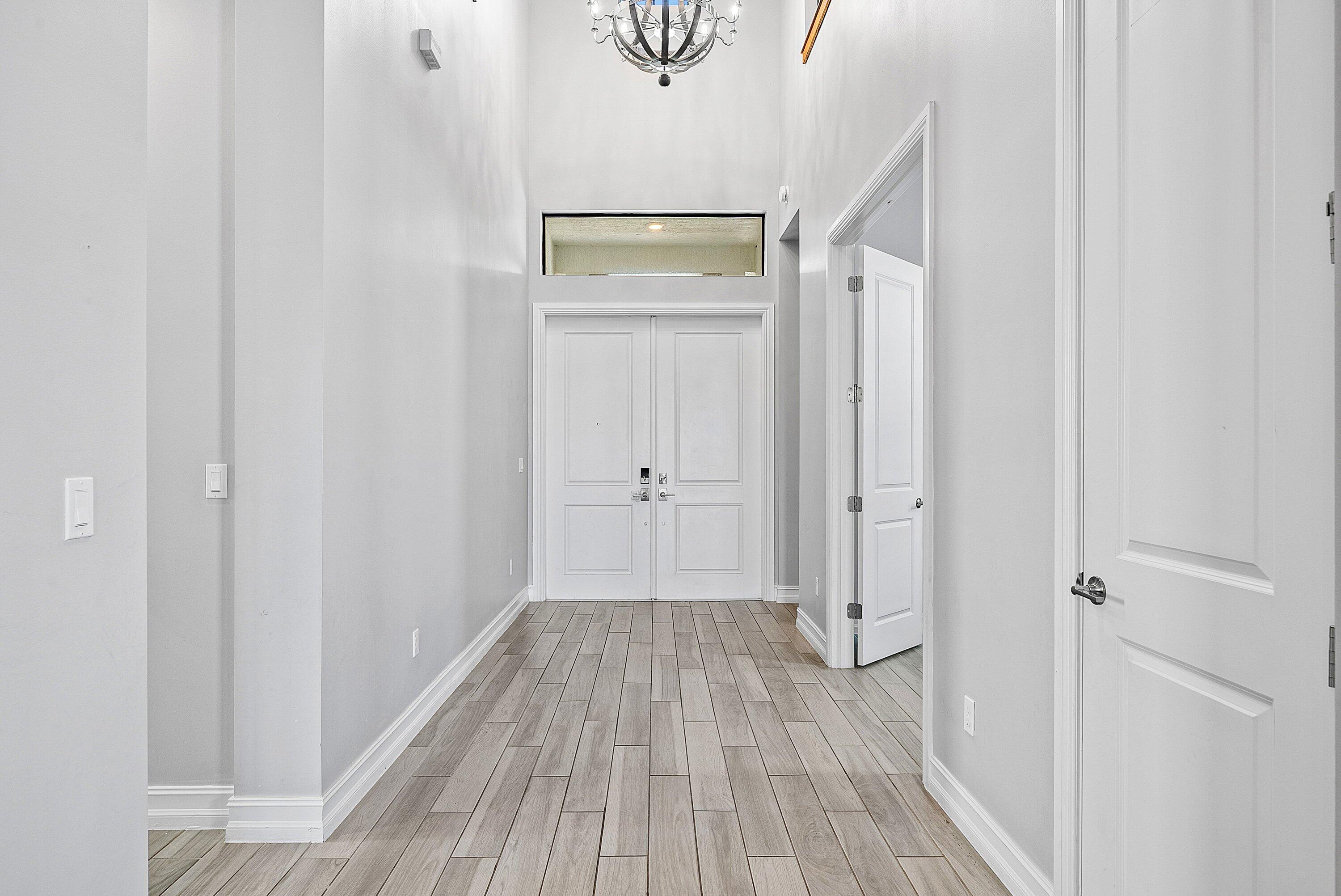 8948 Grand Prix Lane