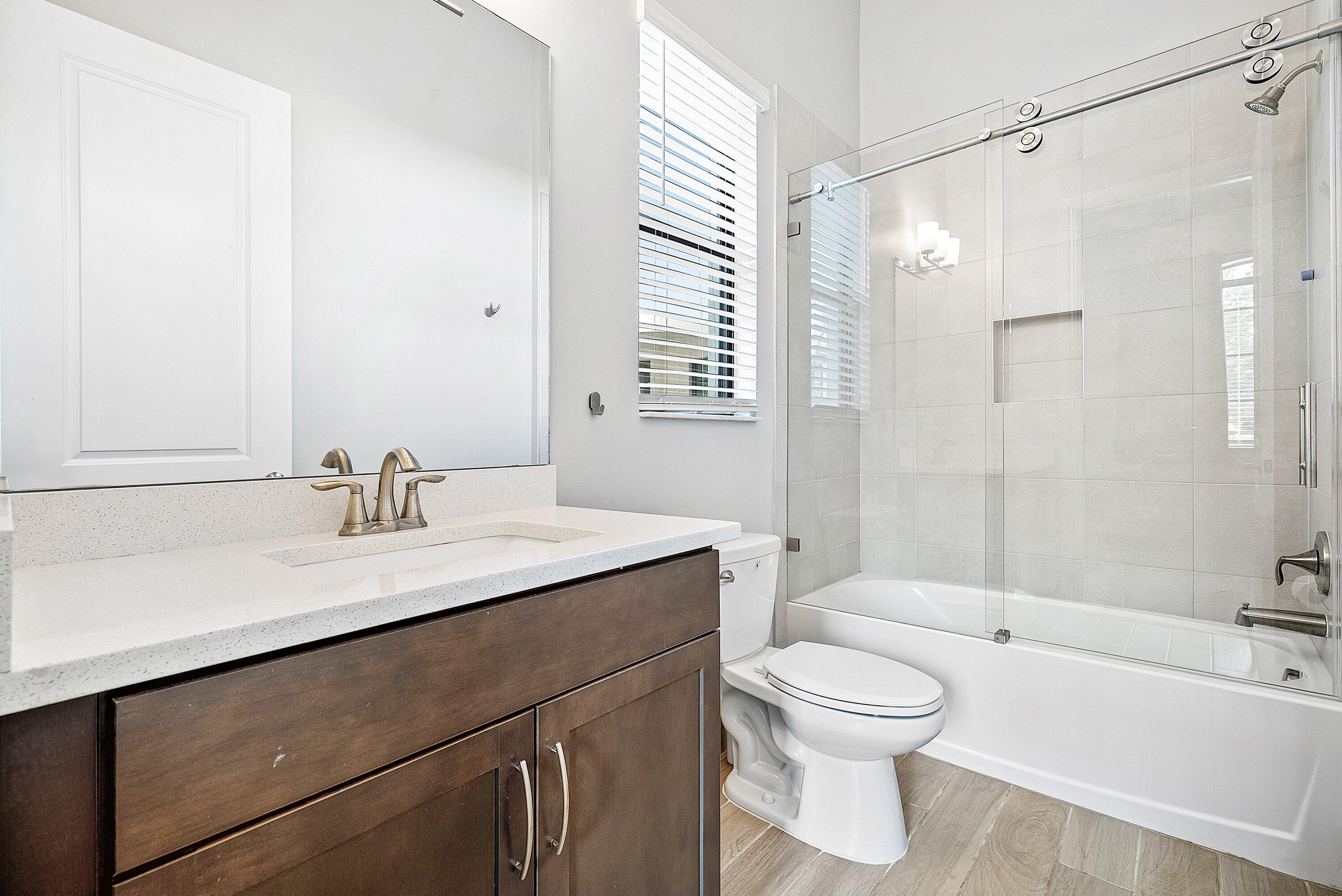 PALM MEADOWS ESTATES - Residential