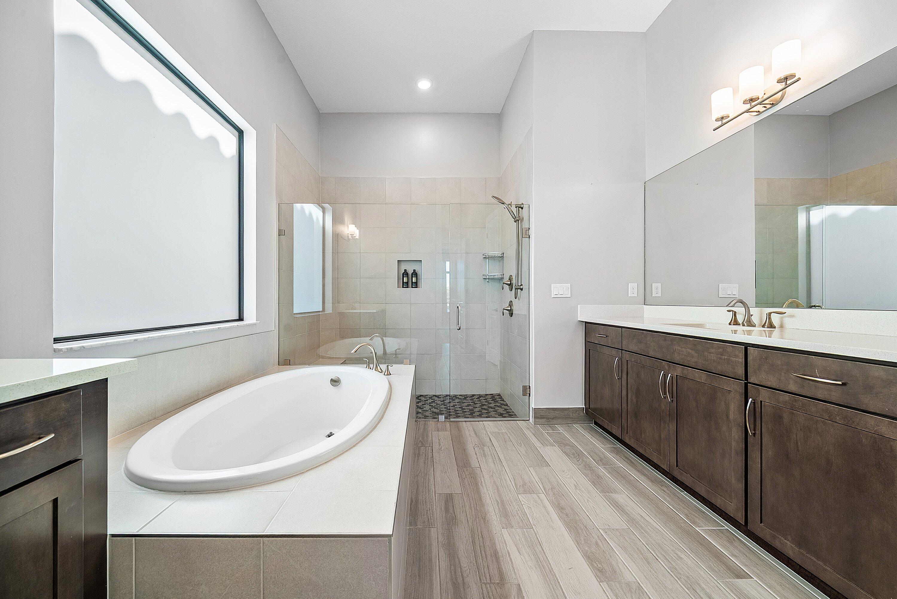 PALM MEADOWS ESTATES - Residential