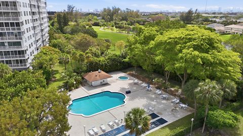 Tiny photo for 3800 Hillcrest Drive #310, Hollywood, FL 33021 (MLS # B26012537)