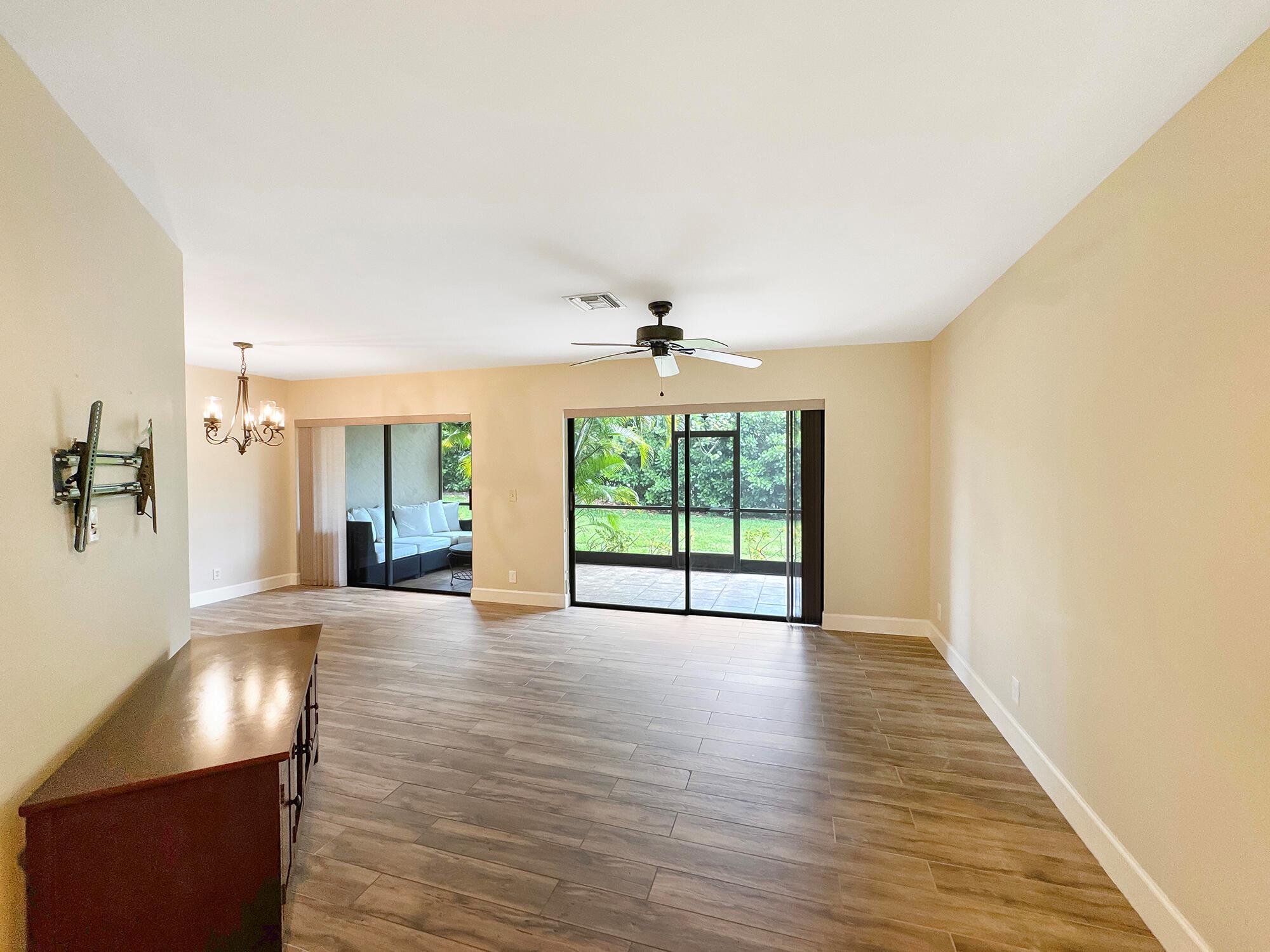 LEXINGTON GREEN - Residential Lease