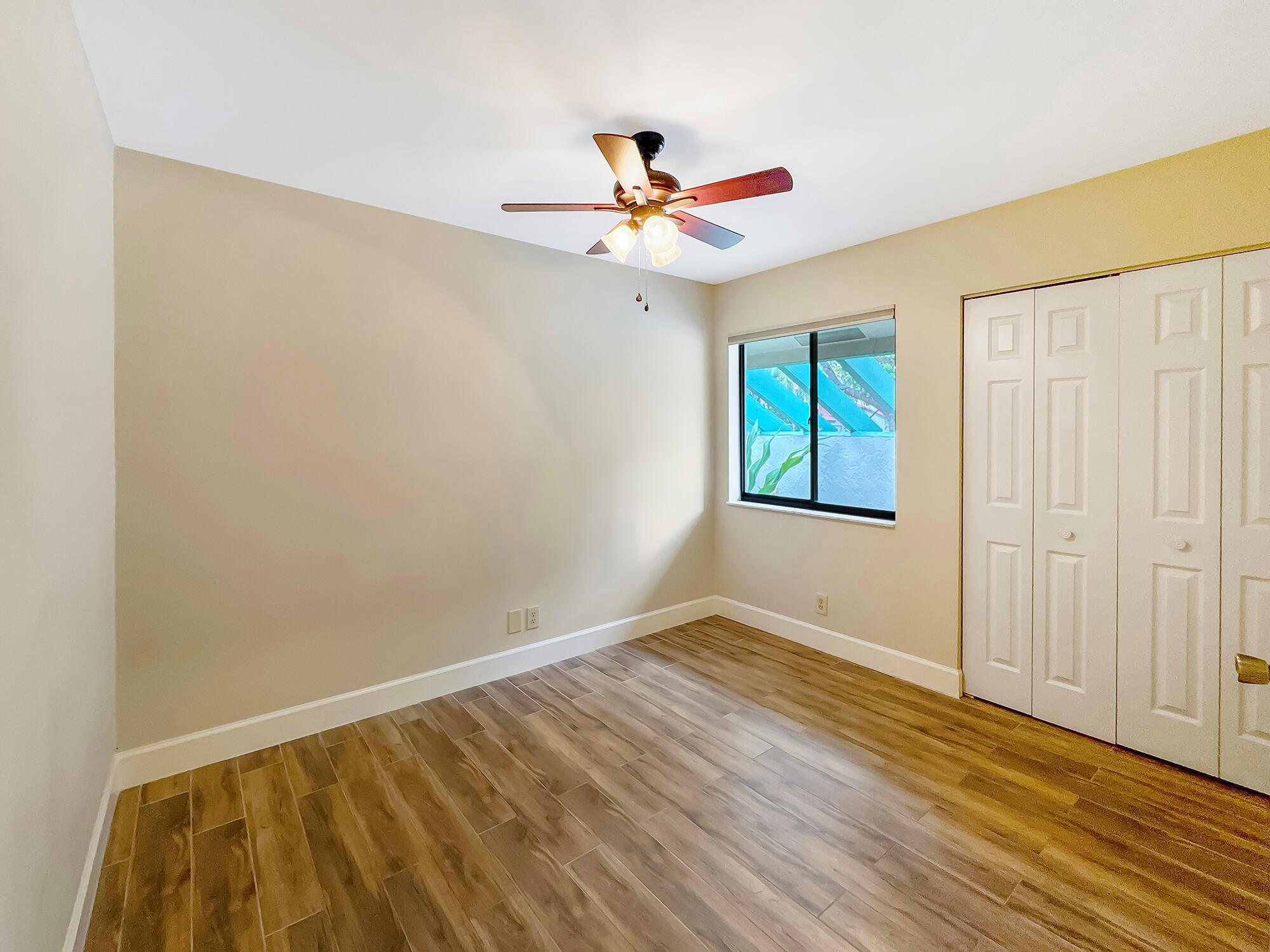 LEXINGTON GREEN - Residential Lease