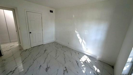 Imperial Point Colonnades - Residential